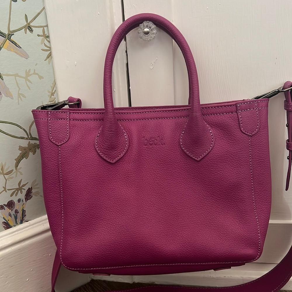 Beck fushia leather bag